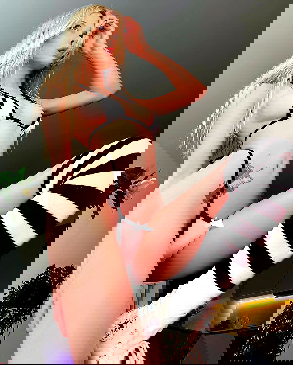 neondemoni image ~ Altpins