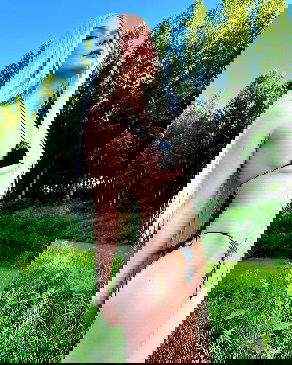 neondemoni image ~ Altpins