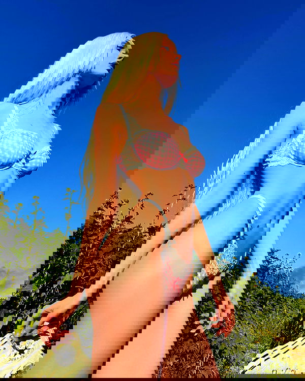 neondemoni image ~ Altpins