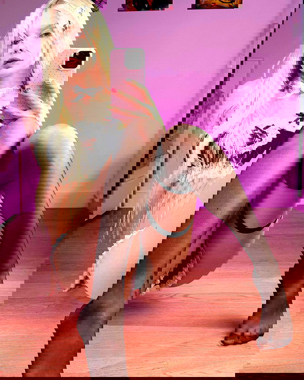 neondemoni image ~ Altpins