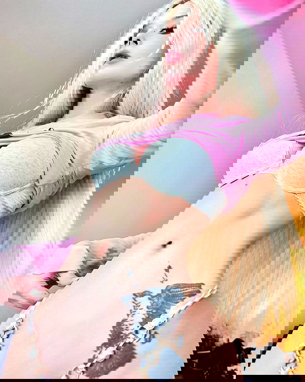 neondemoni image ~ Altpins