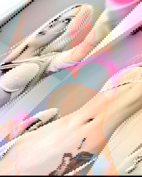 neondemoni image ~ Altpins