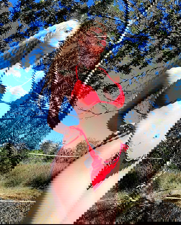 neondemoni image ~ Altpins