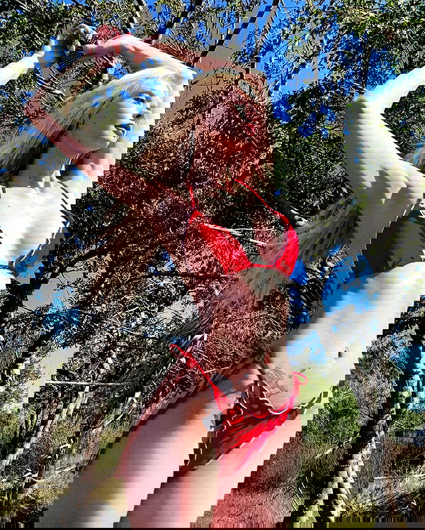 neondemoni image ~ Altpins