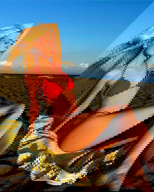 neondemoni image ~ Altpins