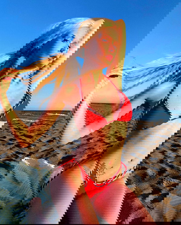 neondemoni image ~ Altpins