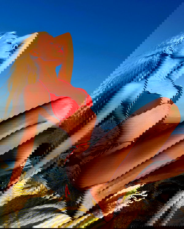 neondemoni image ~ Altpins