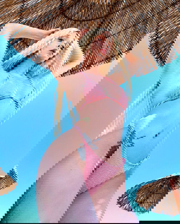 neondemoni image ~ Altpins