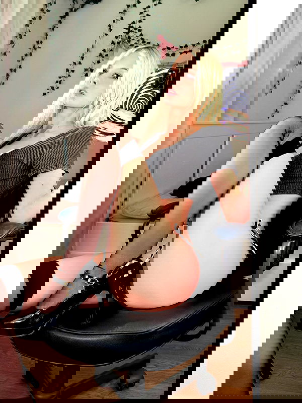 neondemoni image ~ Altpins