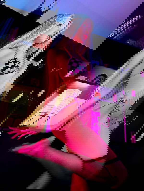 neondemoni image ~ Altpins