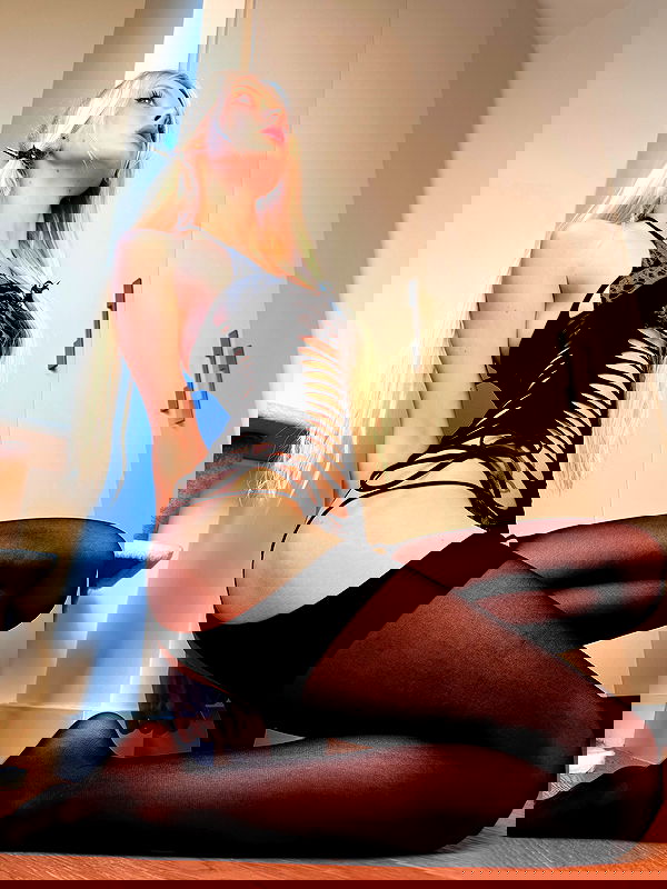 neondemoni image ~ Altpins