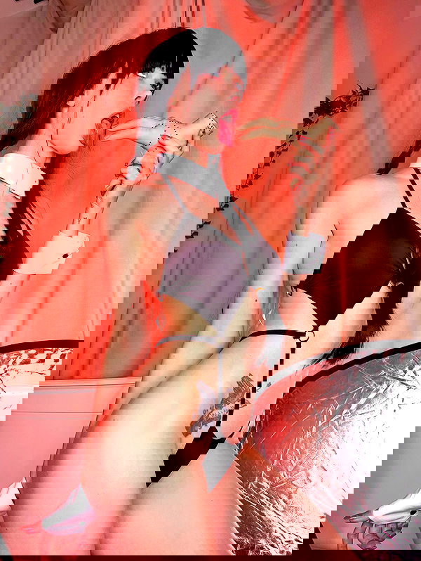 neondemoni image ~ Altpins