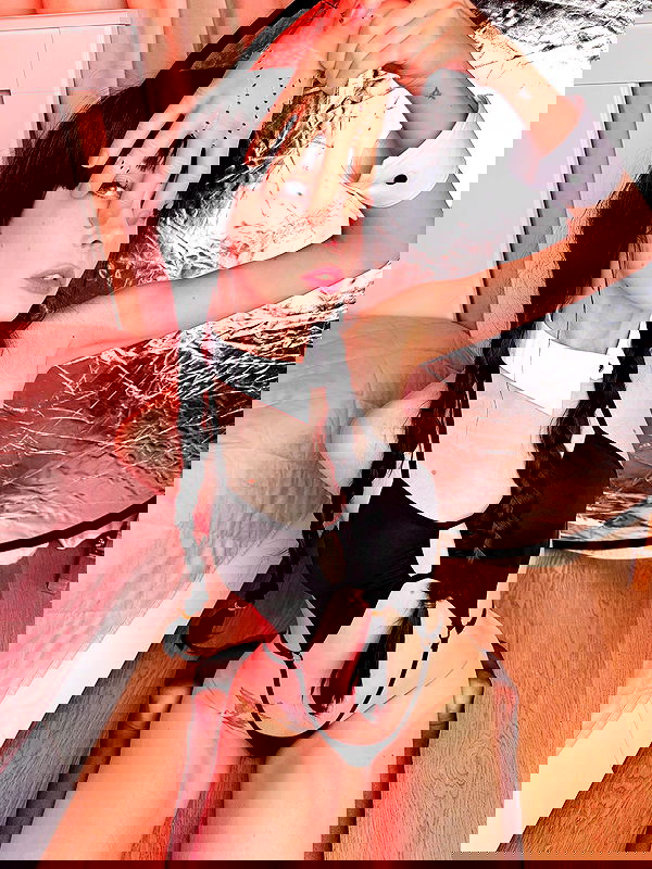 neondemoni image ~ Altpins