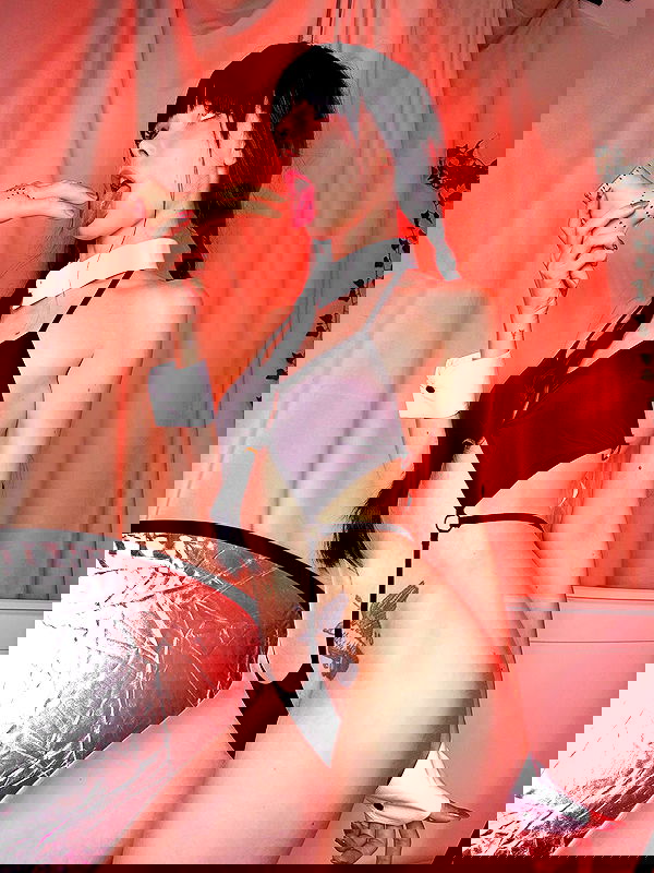 neondemoni image ~ Altpins