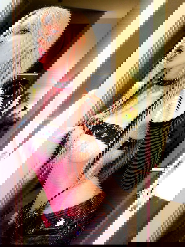 neondemoni image ~ Altpins