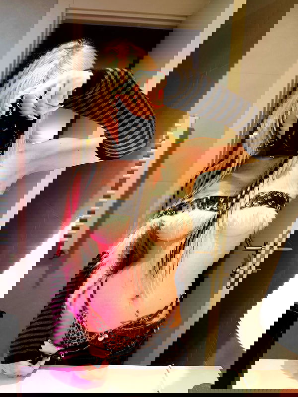 neondemoni image ~ Altpins