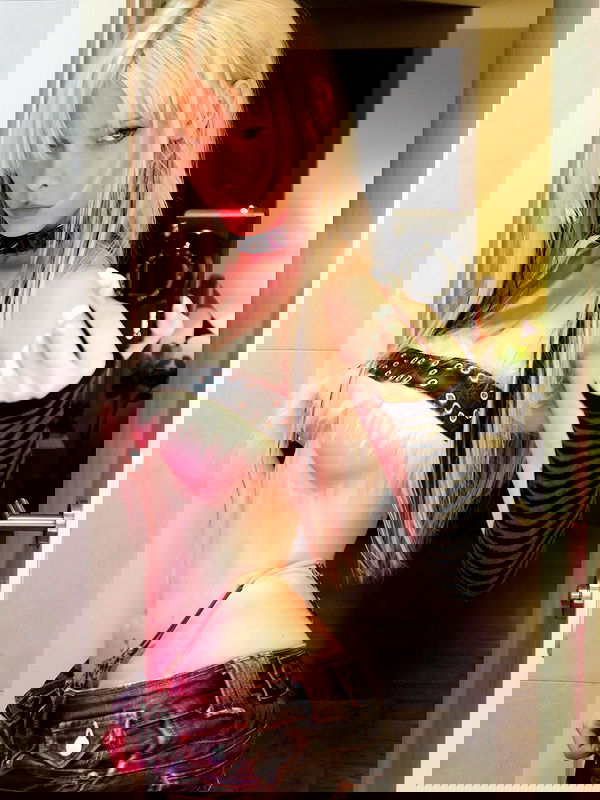 neondemoni image ~ Altpins