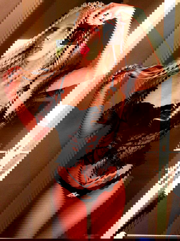 neondemoni image ~ Altpins