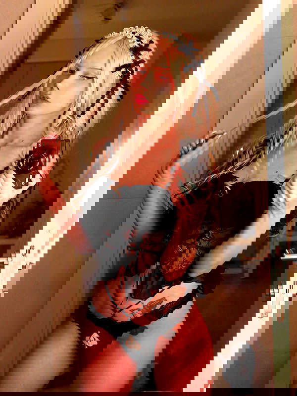 neondemoni image ~ Altpins