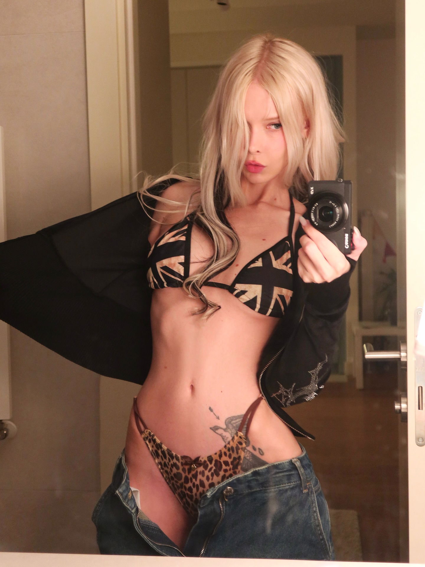 neondemoni instagram image archive image