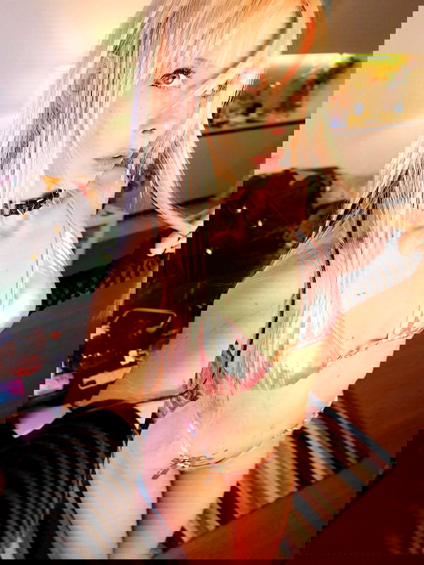 neondemoni image ~ Altpins