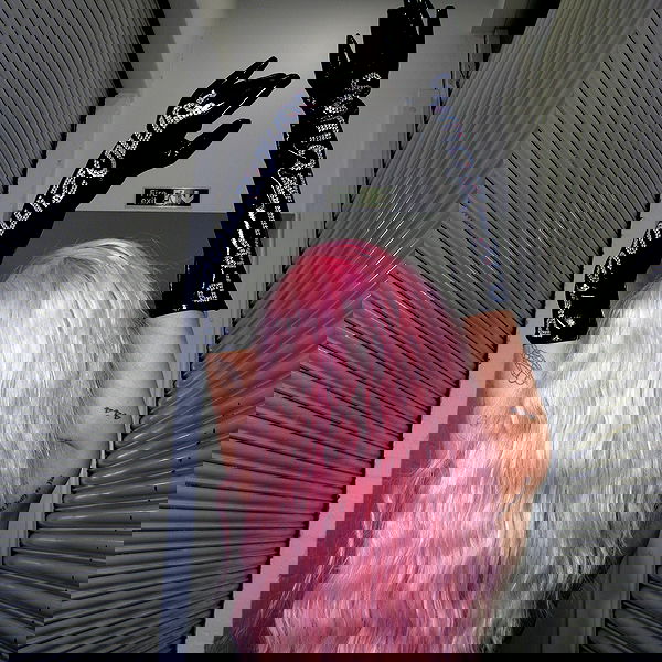 nessabarrett image ~ Altpins