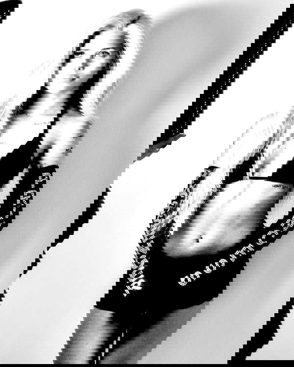 nessabarrett image ~ Altpins