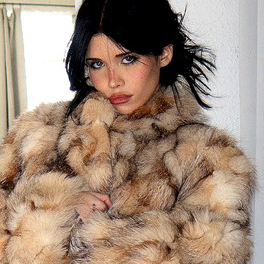 nessabarrett image ~ Altpins