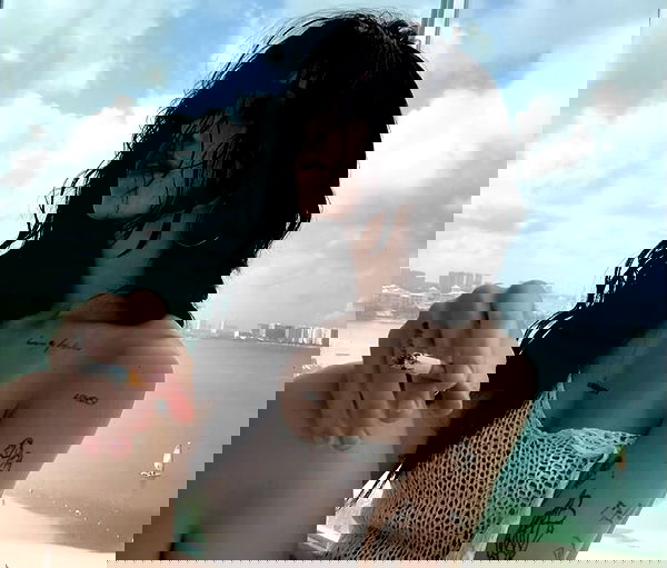 nessabarrett image ~ Altpins