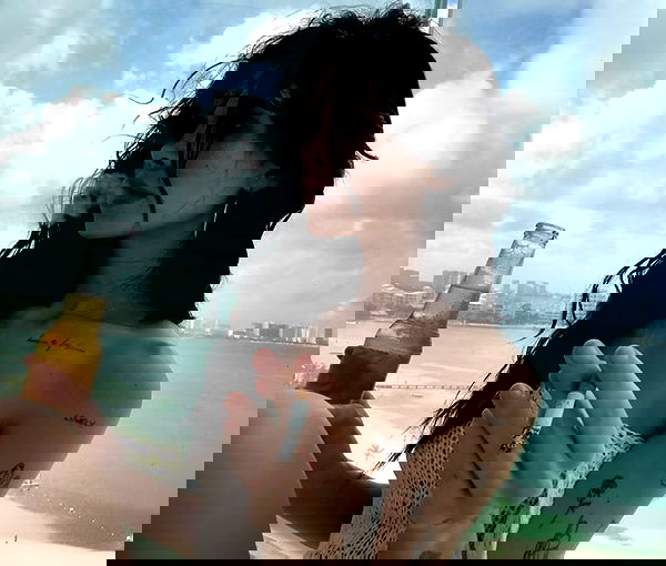 nessabarrett image ~ Altpins