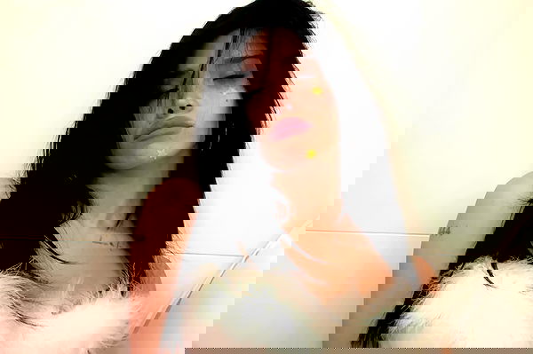 nessabarrett image ~ Altpins