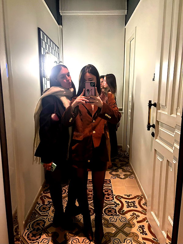 netabar instagram image archive image