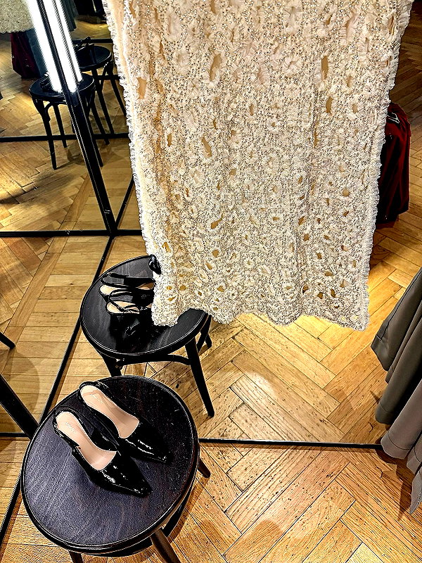 netabar instagram image archive image