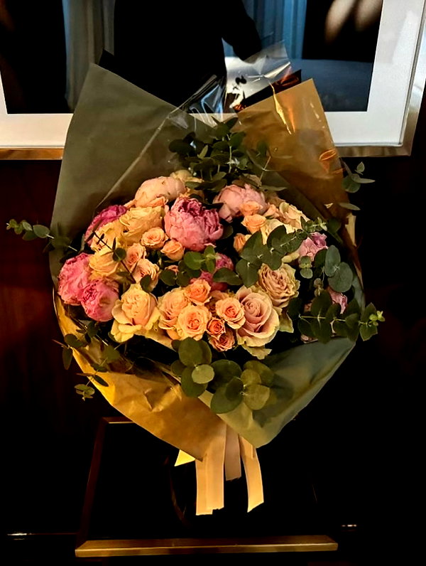 netabar instagram image archive image