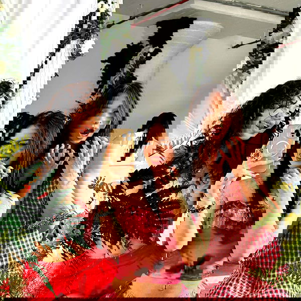 nevaaadaa nevaaadaa archive image