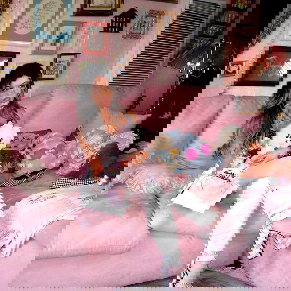 nevaaadaa nevaaadaa archive image