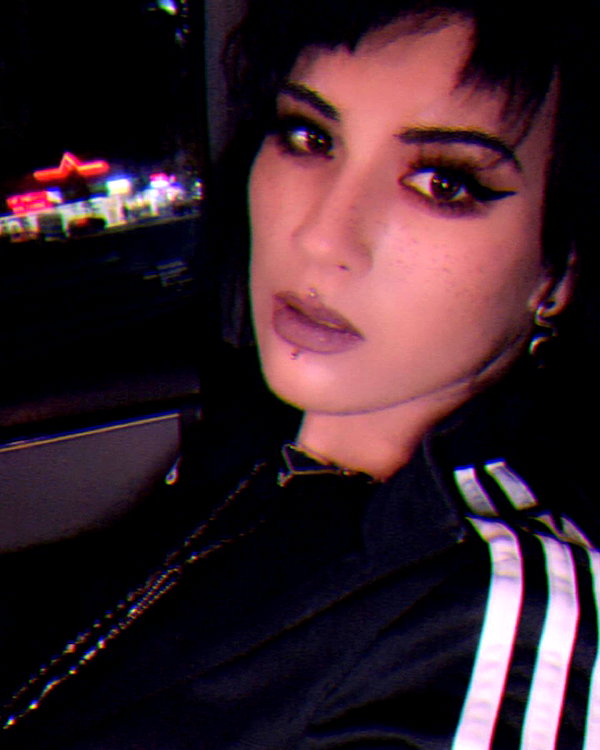 newpoort instagram image archive image