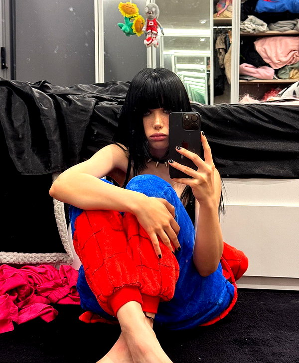 nicoleponyxo instagram image archive image