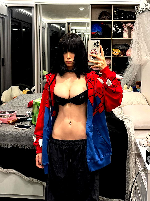 nicoleponyxox instagram image archive image