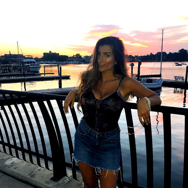 nicolevitalee instagram image archive image