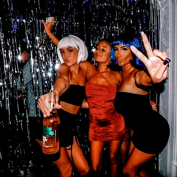 nicolevitalee instagram image archive image