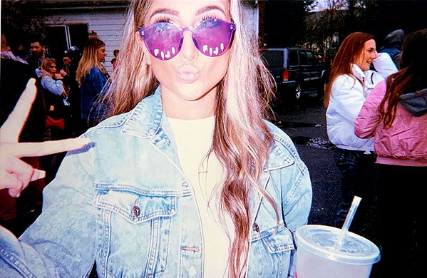 nicolevitalee instagram image archive image