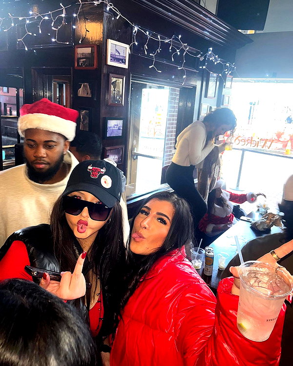 nicolevitalee instagram image archive image