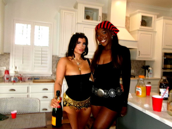 nicolevitalee instagram image archive image