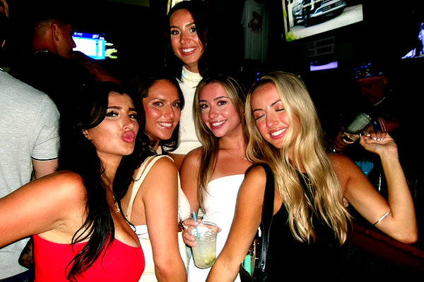 nicolevitalee instagram image archive image
