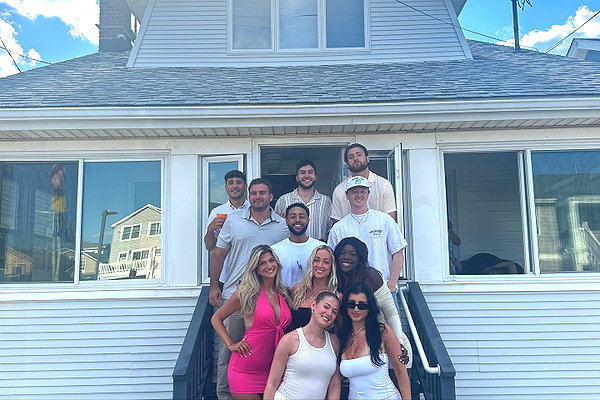 nicolevitalee instagram image archive image