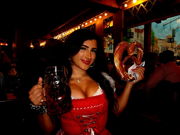 nicolevitalee nicolevitalee archive image