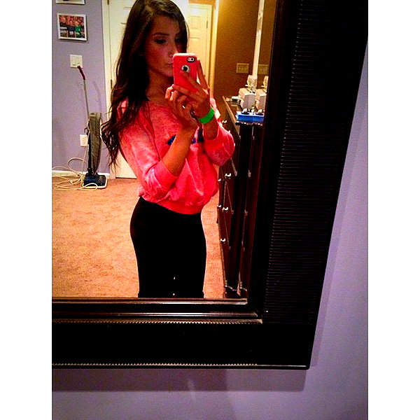 nicolevitalee instagram image archive image