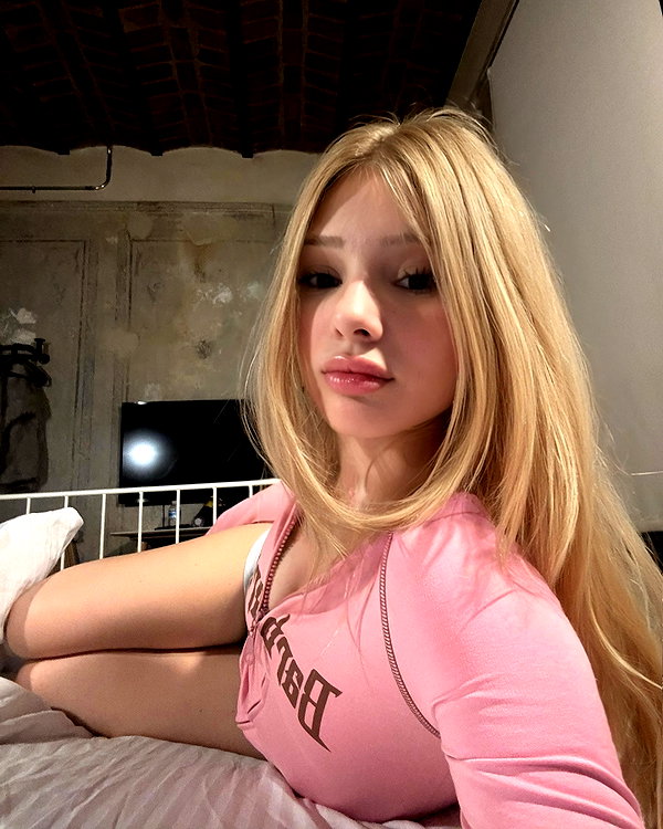 niisadurmaz instagram image archive image