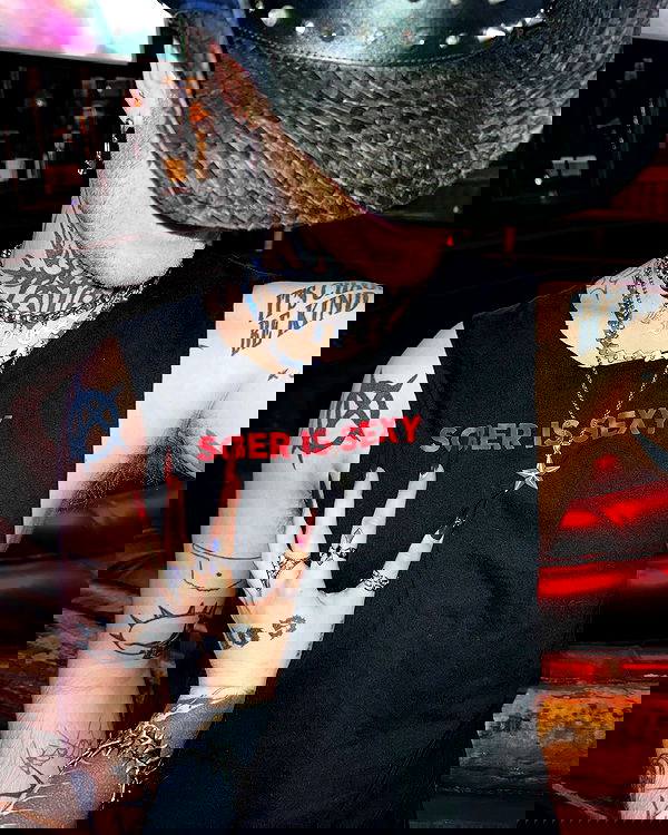 nikkibitez nikkibitez archive image